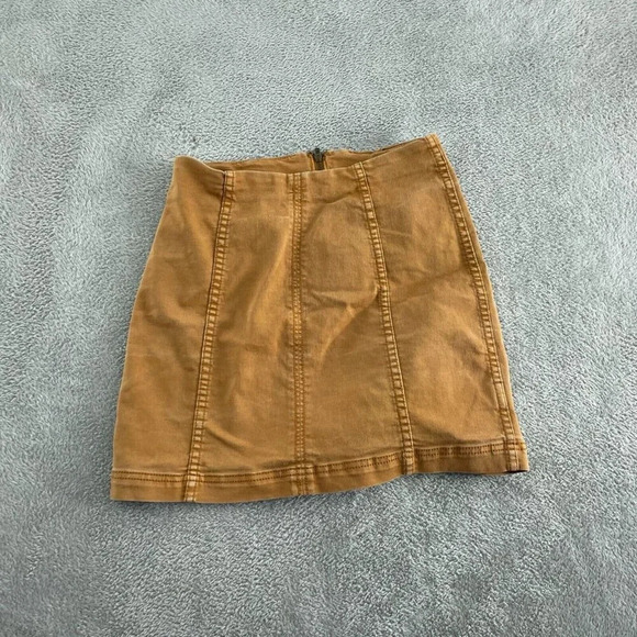 Free People Tan Mini Skirt With Panel Details & Rear Zip Size 4 Cotton 4812 - Picture 2 of 9
